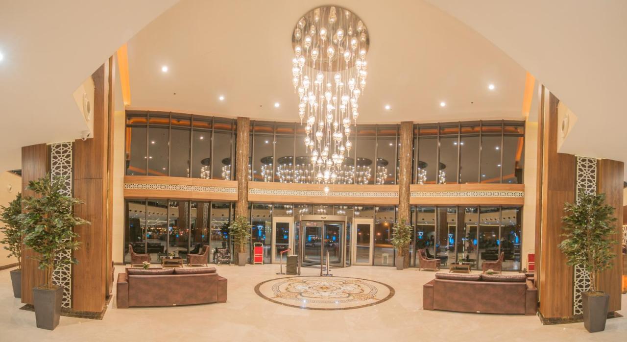 Margi Hotel Edirne Exteriér fotografie Lobby
