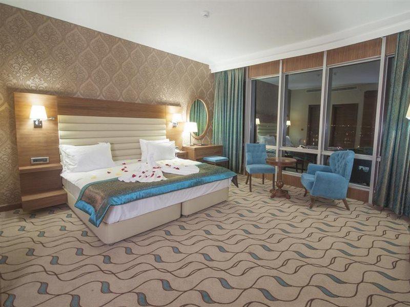 Margi Hotel Edirne Exteriér fotografie A room at the hotel