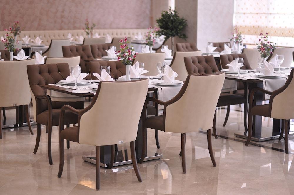 Margi Hotel Edirne Exteriér fotografie Restaurant