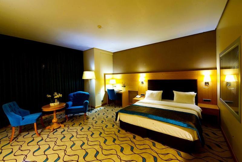 Margi Hotel Edirne Exteriér fotografie A room at the hotel
