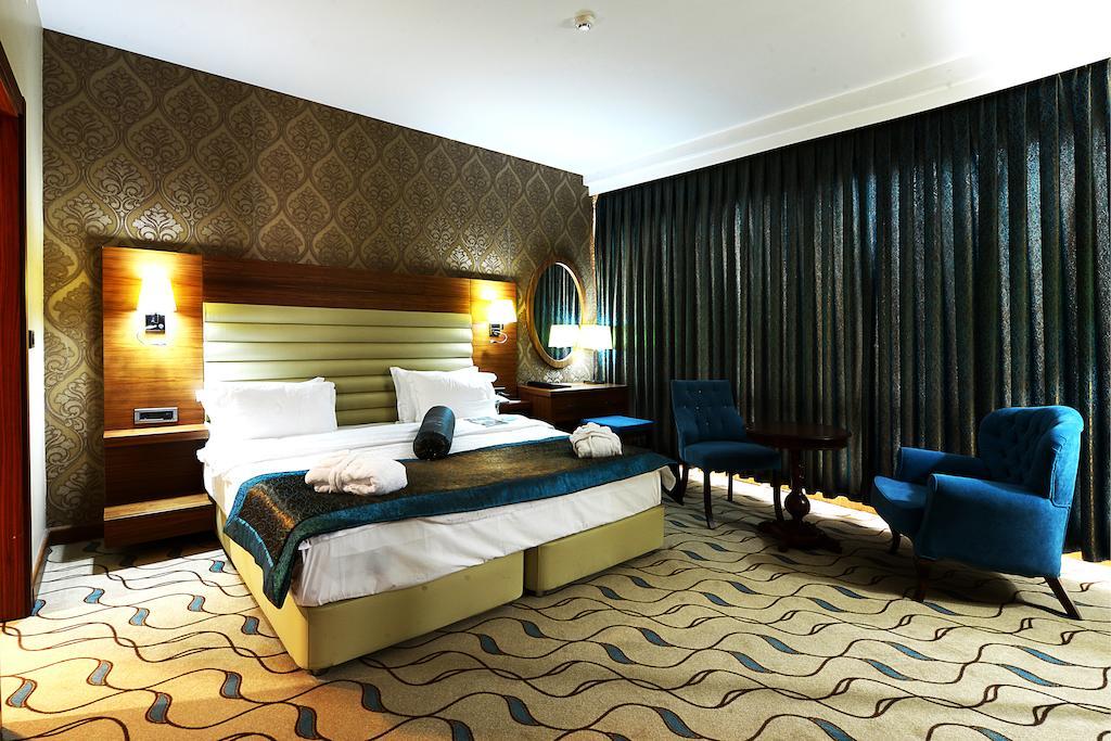 Margi Hotel Edirne Exteriér fotografie A room at the hotel