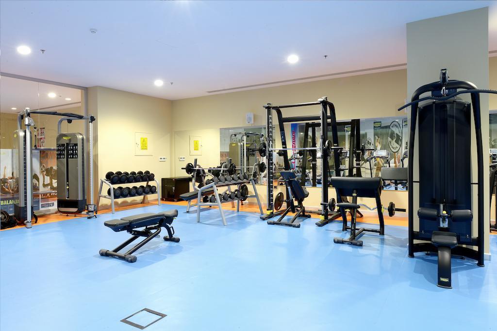 Margi Hotel Edirne Exteriér fotografie A gym at the hotel